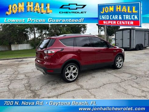 Used 2018 Ford Escape Titanium AWD/4WD image 11
