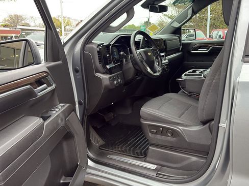 Certified 2023 Chevrolet Silverado 1500 LT AWD/4WD image 20
