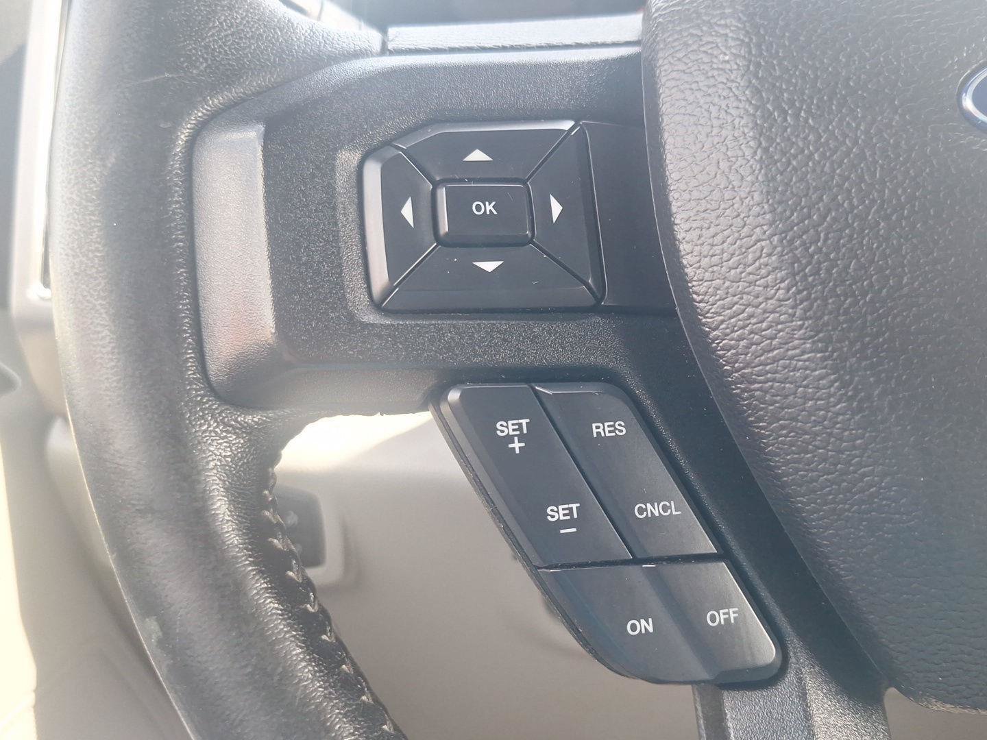 Used 2018 Ford F150 XLT w/ Equipment Group 302A Luxury AWD/4WD image 23
