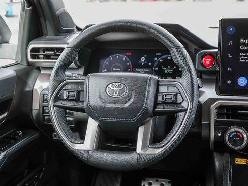 Used 2024 Toyota Tacoma TRD Sport w/ TRD Sport Upgrade Package image 18