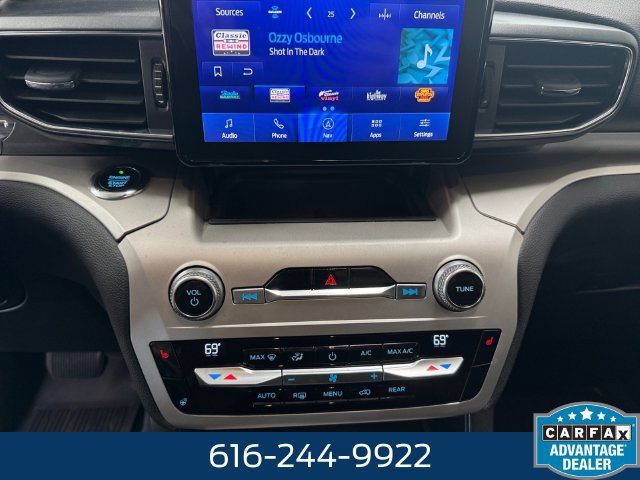 Used 2020 Ford Explorer XLT w/ Equipment Group 202A AWD/4WD image 3