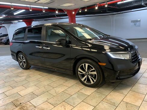 Used 2023 Honda Odyssey Touring image 8