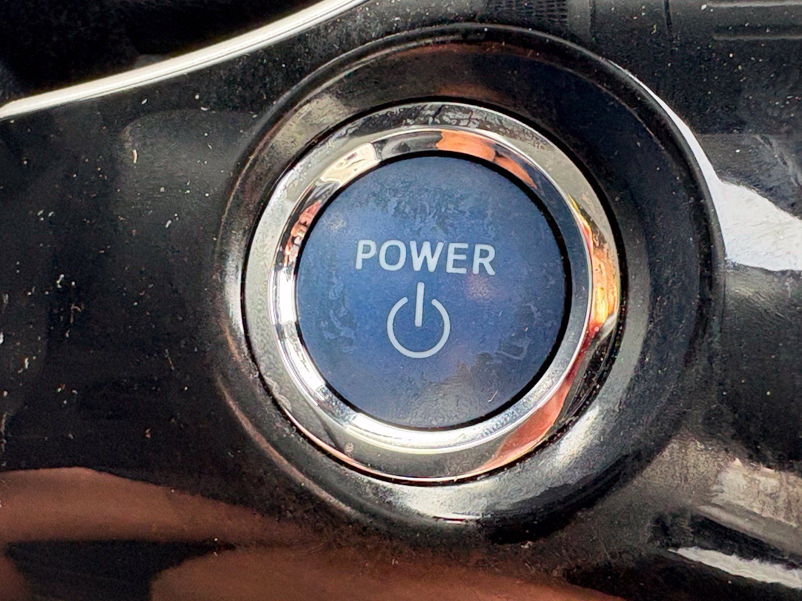 Used 2017 Toyota Prius Four w/ Advanced Technology Package FWD image 18
