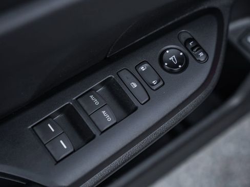 Used 2020 Honda Civic Sport image 32