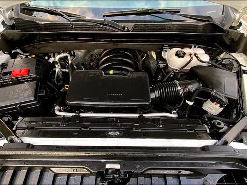 Used 2025 GMC Sierra 1500 SLT image 31