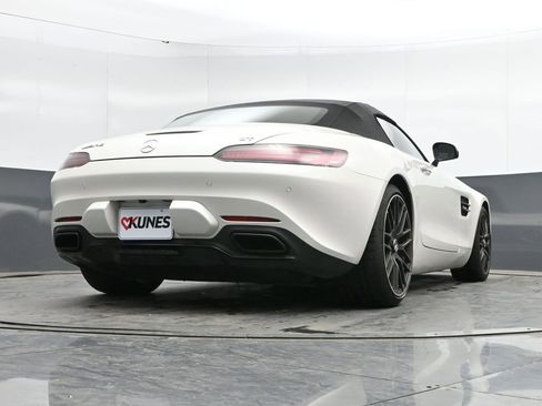 Used 2018 Mercedes-Benz AMG GT Roadster image 41