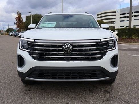 New 2026 Volkswagen Atlas SE image 2