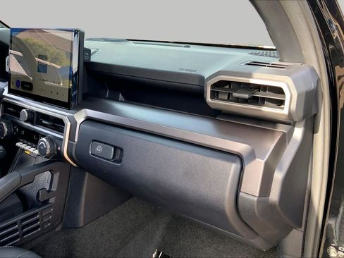 Used 2025 Toyota 4Runner TRD Off-Road Premium w/ Tow Technology Package AWD/4WD image 19
