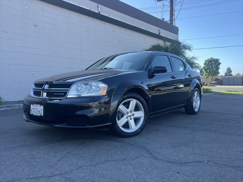 Used 2012 Dodge Avenger SXT FWD image 15