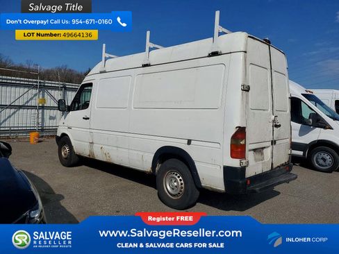 Used 2004 Dodge Sprinter 2500 w/ PWR Convenience Group RWD image 3