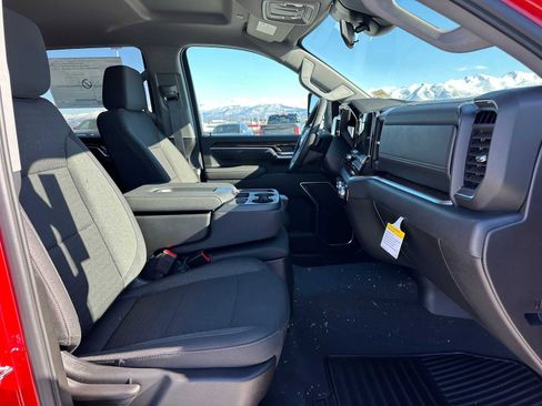 New 2026 GMC Sierra 3500 SLE AWD/4WD image 10