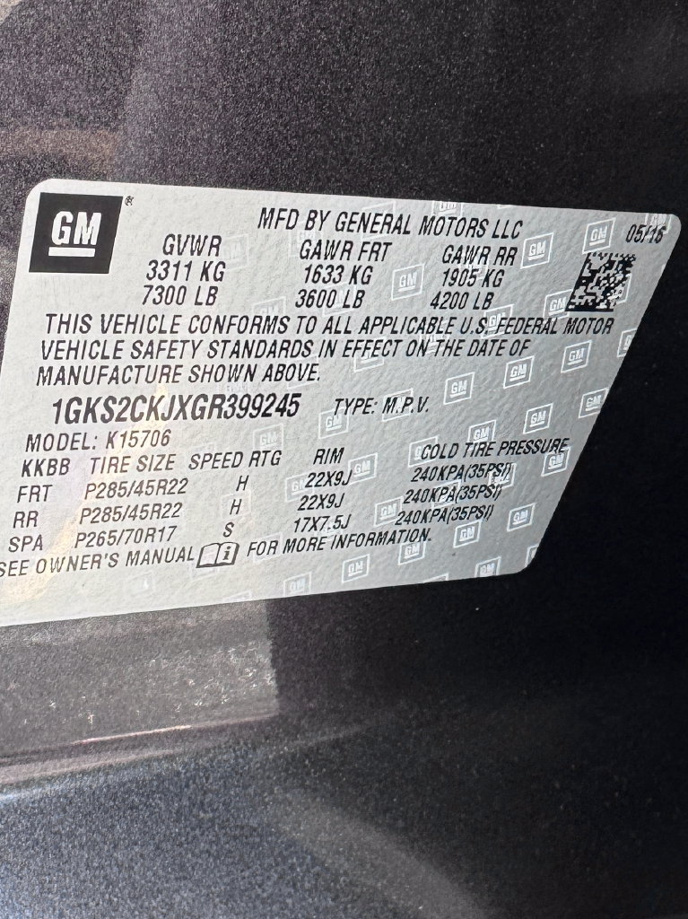Used 2016 GMC Yukon Denali w/ Open Road Package AWD/4WD image 28