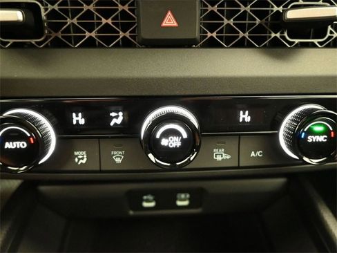 New 2025 Honda Accord SE image 14