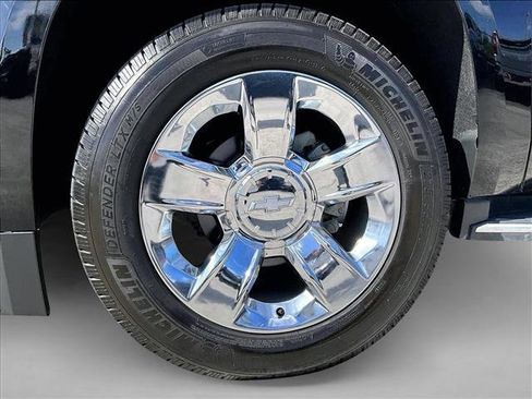 Used 2017 Chevrolet Tahoe Premier RWD image 10