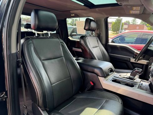 Used 2016 Ford F150 Lariat w/ Equipment Group 502A Luxury AWD/4WD image 11