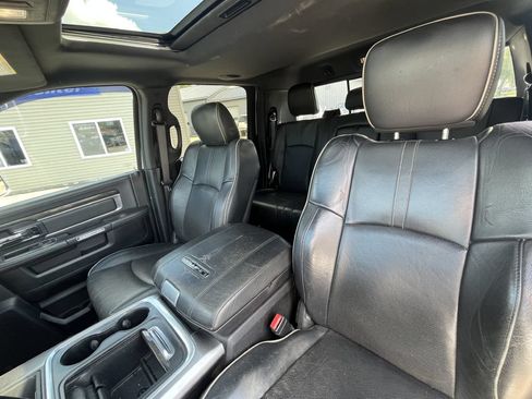 Used 2016 RAM 2500 Limited AWD/4WD image 18