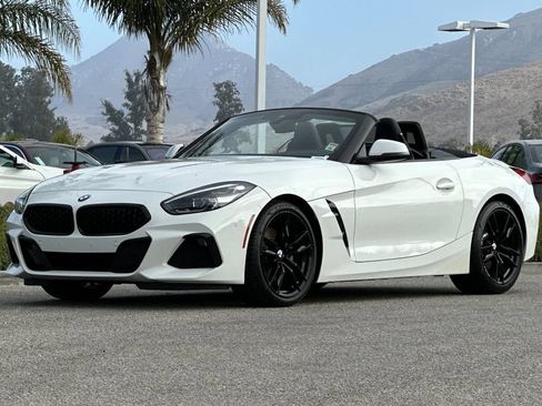 Used 2019 BMW Z4 sDrive30i w/ M Sport Package RWD image 7