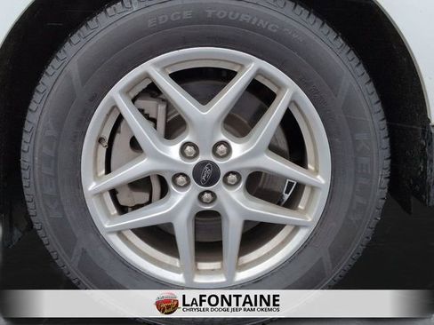 Used 2024 Ford Edge SEL image 30