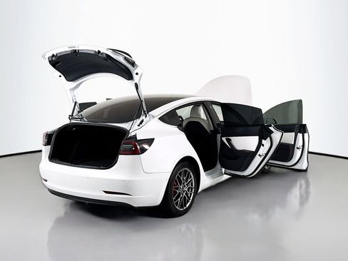 Used 2020 Tesla Model 3 Long Range AWD/4WD image 33