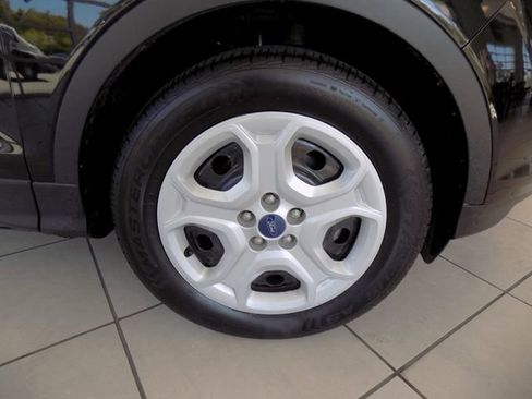 Used 2018 Ford Escape S image 22