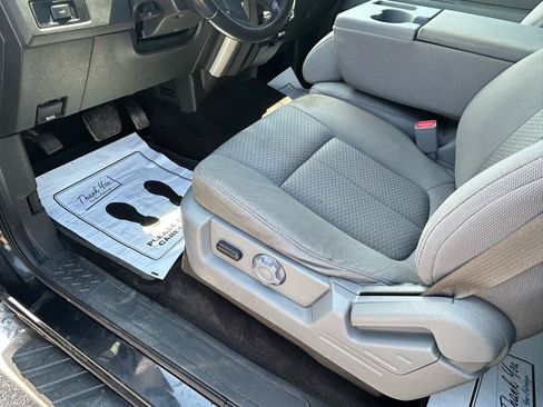 Used 2013 Ford F150 XLT w/ Luxury Equipment Group RWD image 10