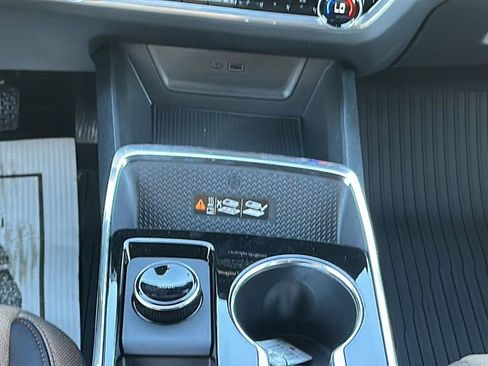 New 2026 Chevrolet Equinox ACTIV w/ Convenience Package III image 22