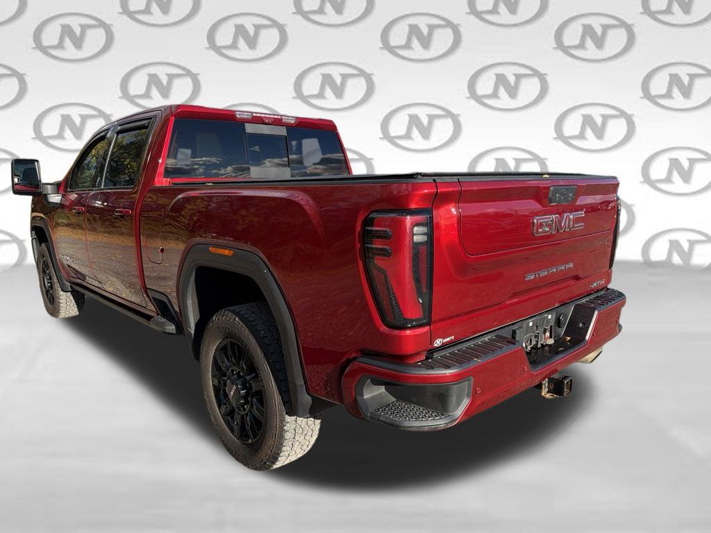 Used 2025 GMC Sierra 2500 AT4 w/ AT4 Premium Plus Package AWD/4WD image 13