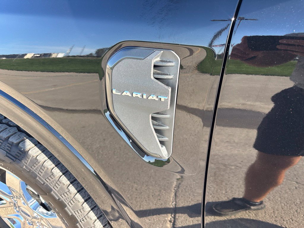 New 2026 Ford Ranger Lariat w/ FX4 Off-Road Package AWD/4WD image 13