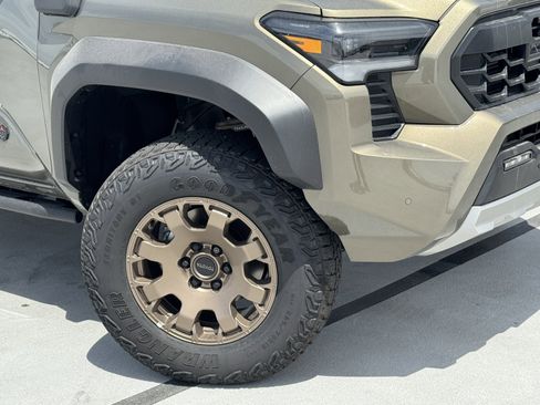 New 2026 Toyota Tacoma Trailhunter AWD/4WD image 10