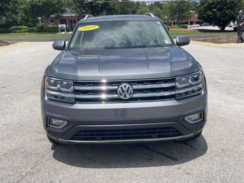 Used 2019 Volkswagen Atlas SEL FWD image 2