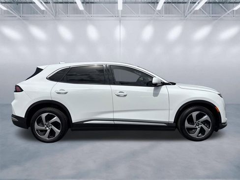 New 2025 VinFast VF 8 Eco AWD/4WD image 3