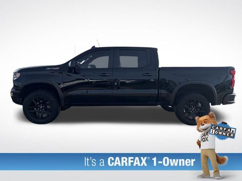 Used 2025 Chevrolet Silverado 1500 ZR2 w/ Technology Package image 2