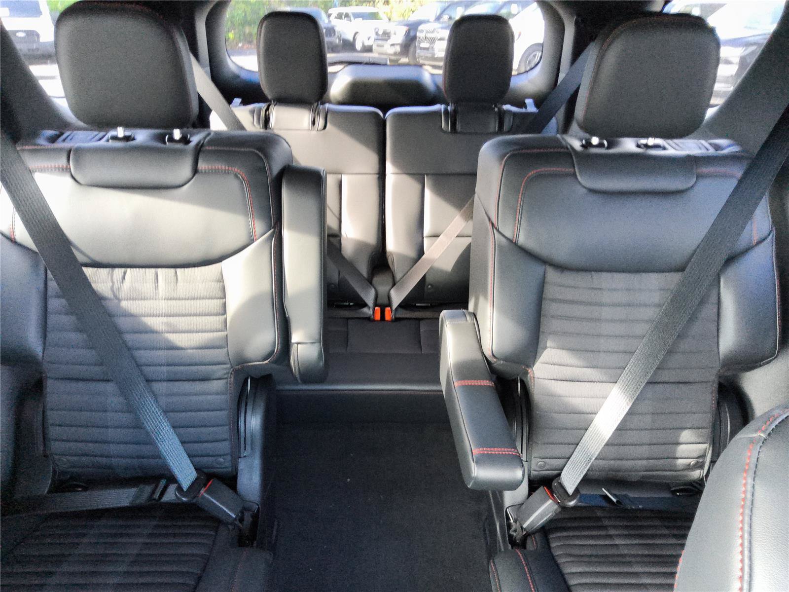 New 2027 Ford Explorer ST-Line w/ Premium Package RWD image 23