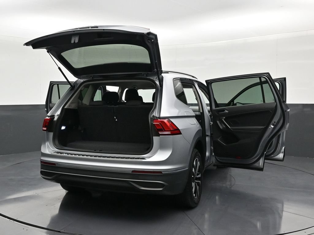 Used 2024 Volkswagen Tiguan S FWD image 34