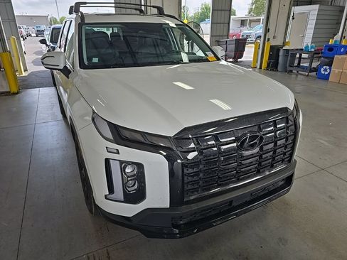 Used 2024 Hyundai Palisade XRT AWD/4WD image 1