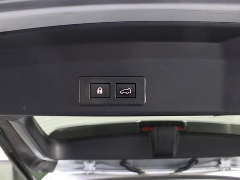 Used 2023 Subaru Ascent Touring w/ Popular Package #2A AWD/4WD image 23