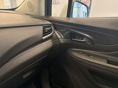 Used 2019 Buick Encore Preferred image 24