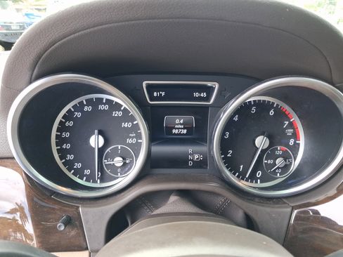 Used 2016 Mercedes-Benz GL 450 4MATIC image 16