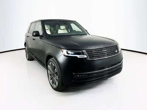 New 2026 Land Rover Range Rover SE image 3