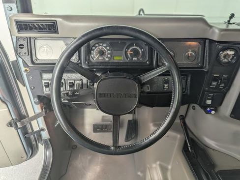 Used 2003 HUMMER H1 4-Door Open Top AWD/4WD image 20