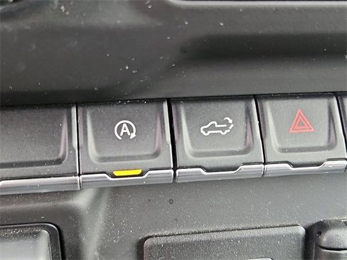 Used 2021 Chevrolet Silverado 1500 Custom Trail Boss image 13