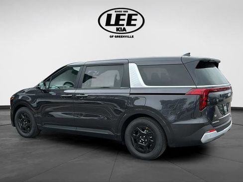 New 2026 Kia Carnival FWD image 5