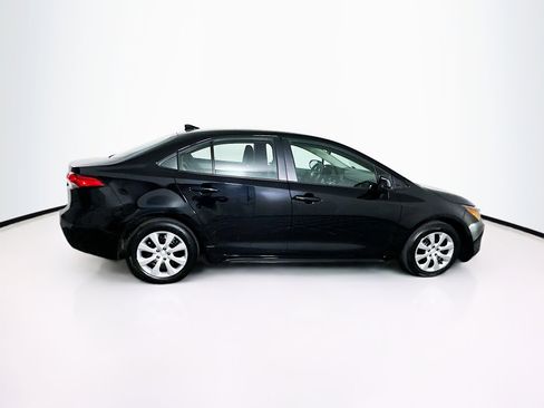 Used 2025 Toyota Corolla LE image 10
