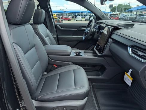 New 2026 GMC Acadia Elevation w/ Black Edition FWD image 33
