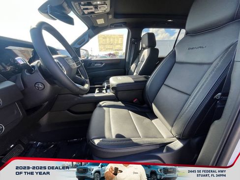 New 2026 GMC Yukon XL Denali w/ Sun & Power Step Package image 10