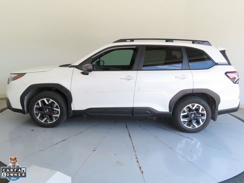 Used 2025 Subaru Forester Premium w/ Convenience Package #2 AWD/4WD image 7