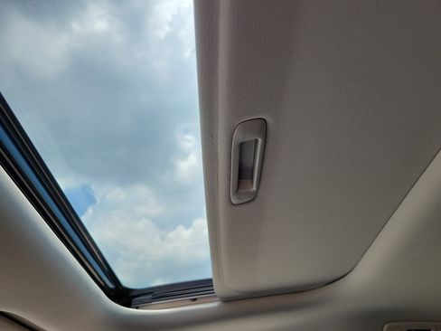 New 2026 Kia Carnival SX Prestige image 21