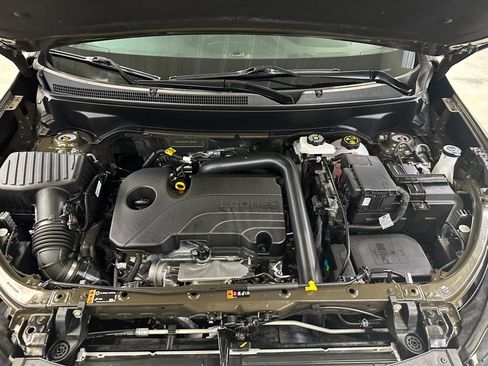 Certified 2024 Chevrolet Equinox LT w/ LPO, Floor Liner Package image 38