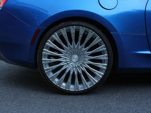 Used 2017 Chevrolet Camaro LT RWD image 5