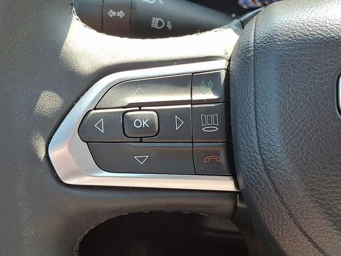 Used 2023 Jeep Compass High Altitude AWD/4WD image 22